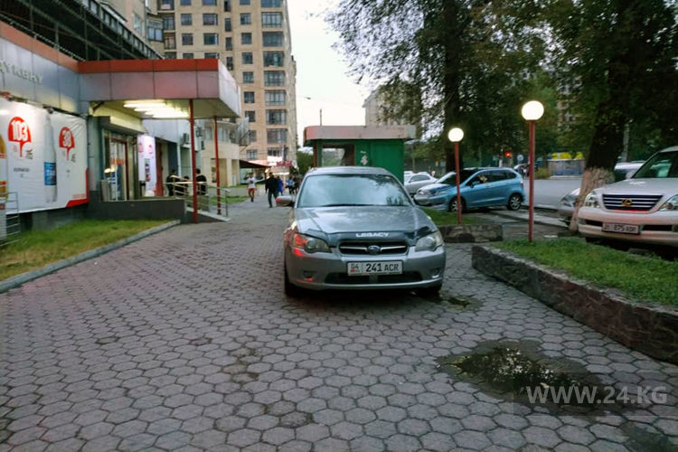 читателя. Чудаки парковки