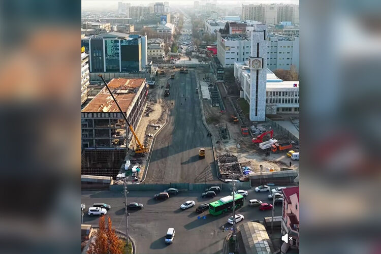 из социальных сетей