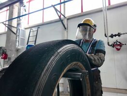 На&nbsp;заводе в&nbsp;Токмаке начали восстанавливать шины от&nbsp;грузовых машин 