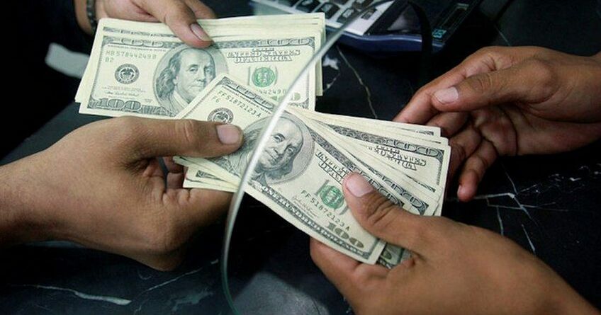 Более $1,2 миллиарда денежных переводов поступило в&nbsp;Кыргызстан с&nbsp;начала года 