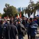 Фото 24-kg.com. У Театра оперы и балета митингуют представители четырех партий