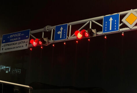  New traffic light with laser illumination installed in Bishkek