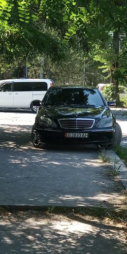 Фото читателя. Чудаки парковки