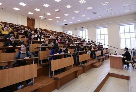 Кыргызстанда ЖОЖдорго кабыл алуунун ырааттамасы бекитилди 