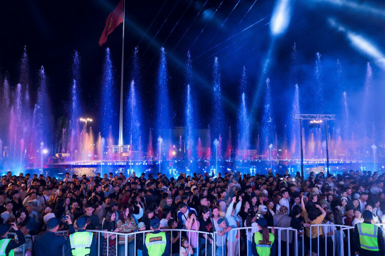 организаторов