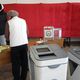 Фото аппарата омбсудсмена. Голосование вне помещений