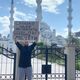 Фото скриншот из соцсетей. Марат Джуманалиев призывает открыть мечети